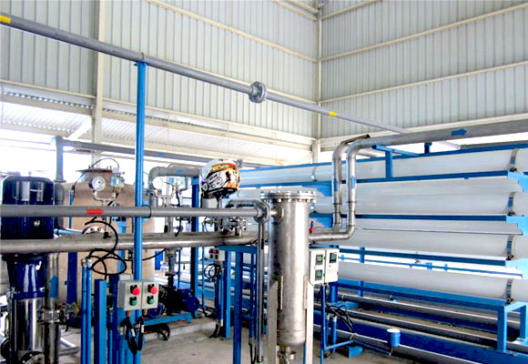 Sistema de tratamiento de agua para calderas
