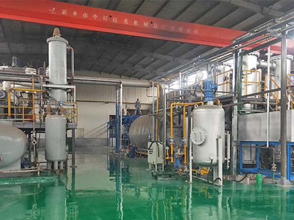 Aceite lubricante usado para motores a combustible diésel. Introducción al producto de la planta de refinación de petróleo. PDF.
