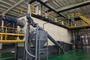 Fabricante de Planta de Pirólisis de Neumáticos y Plástico por Lotes