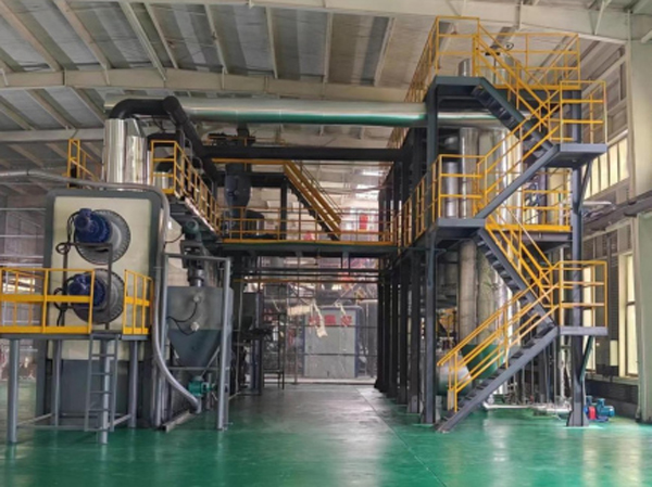 Proceso continuo de fabricación mediante pirólisis de llantas usadas